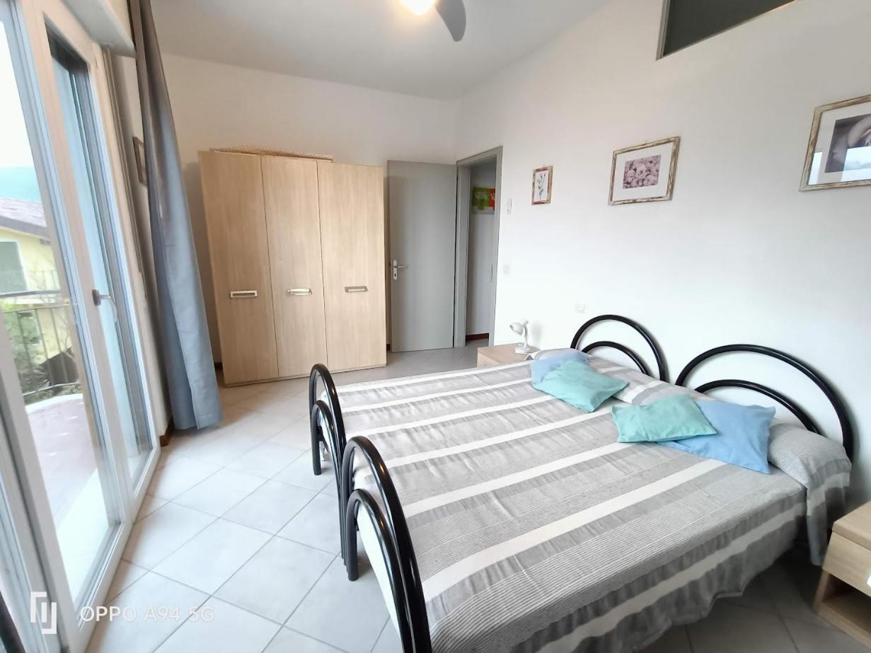 Appartamenti Casa Nina, Lago,Montagne, Uliveti Brenzone sul Garda Exteriör bild